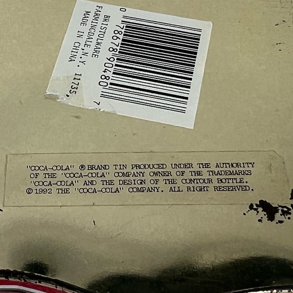 Vintage 1992 Coca Cola Small Tin container by The Tin Box Company of America - Picture 7 of 10